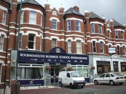 Новогодние скидки на профессиональные курсы и курсы английского языка и в Bournemouth Business School International, Великобритания Новогодние скидки на профессиональные курсы и курсы английского языка и в Bournemouth Business School International, Великобритания