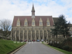 Lancing College (престижная школа-пансион Лансинг Колледж)